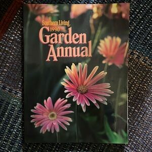 Southern Living Garden Annual 1990 Great for Scrapbooking and other Art!